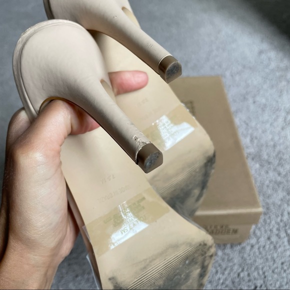 Nude Steve Madden Heels - Picture 6 of 7